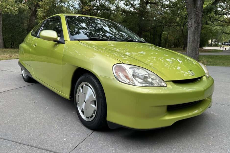 2000 Honda Insight sold for $23,500