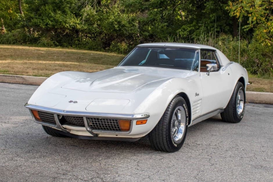 1972 Chevrolet Corvette C3 sold for $19,500