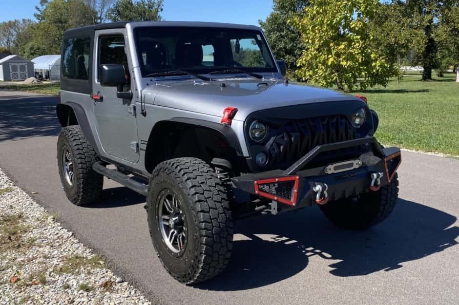 2014 Jeep Wrangler JK (2007-2018) sold for $13,420