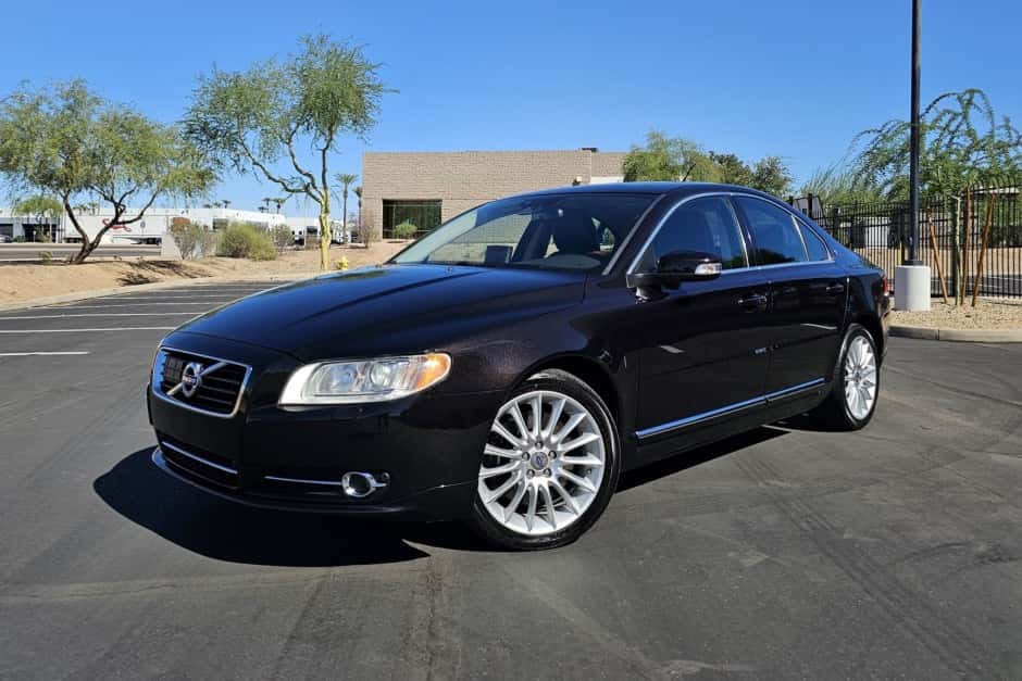 2010 Volvo sold for $16,000