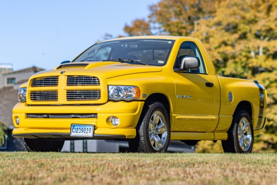 2004 Dodge Ram 1500 (2002-2008) sold for $21,077
