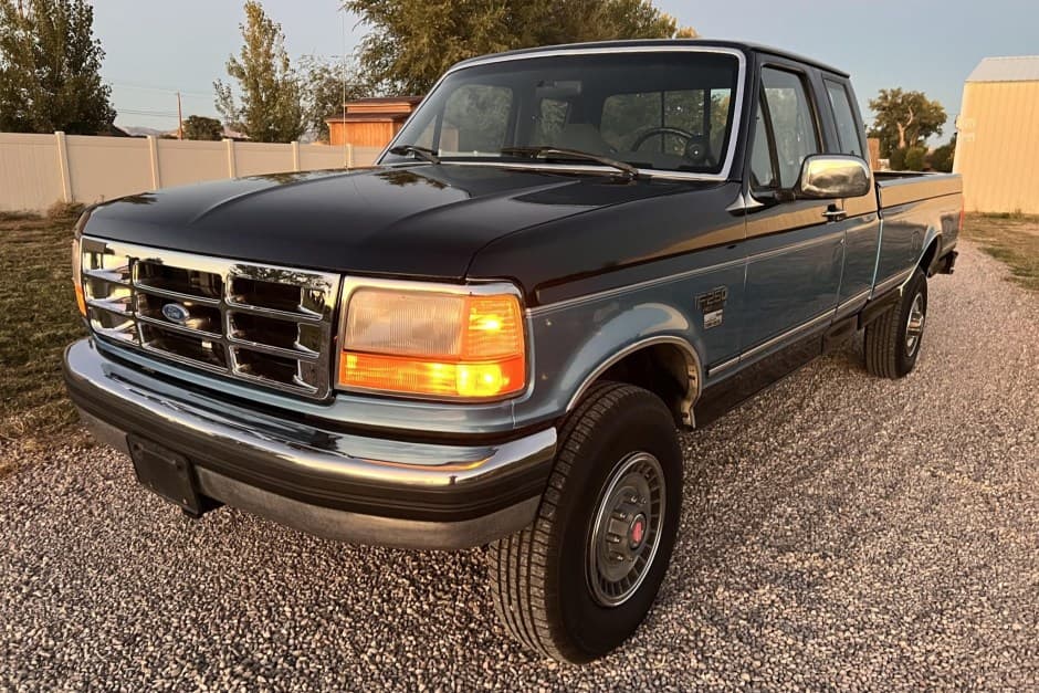 1992 Ford F-Series 1992-1997 sold for $15,250