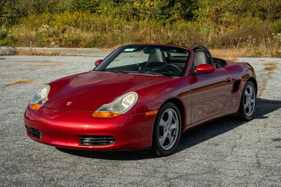 2001 Porsche 986 Boxster sold for $10,500