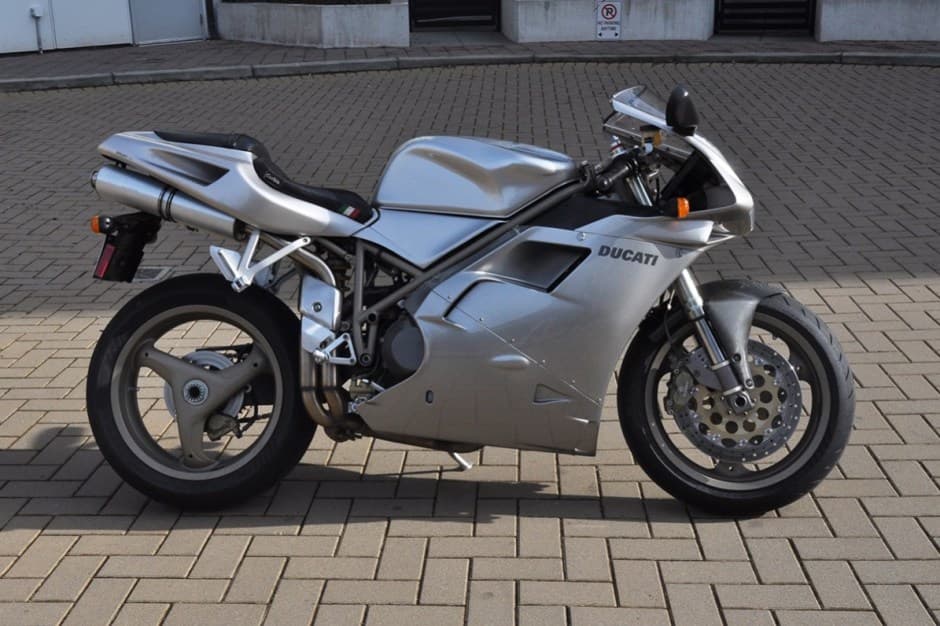 1998 Ducati 748 sold for $3,900