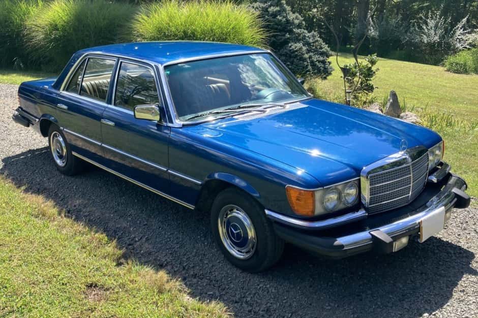1977 Mercedes-Benz W116 S-Class sold for $3,888
