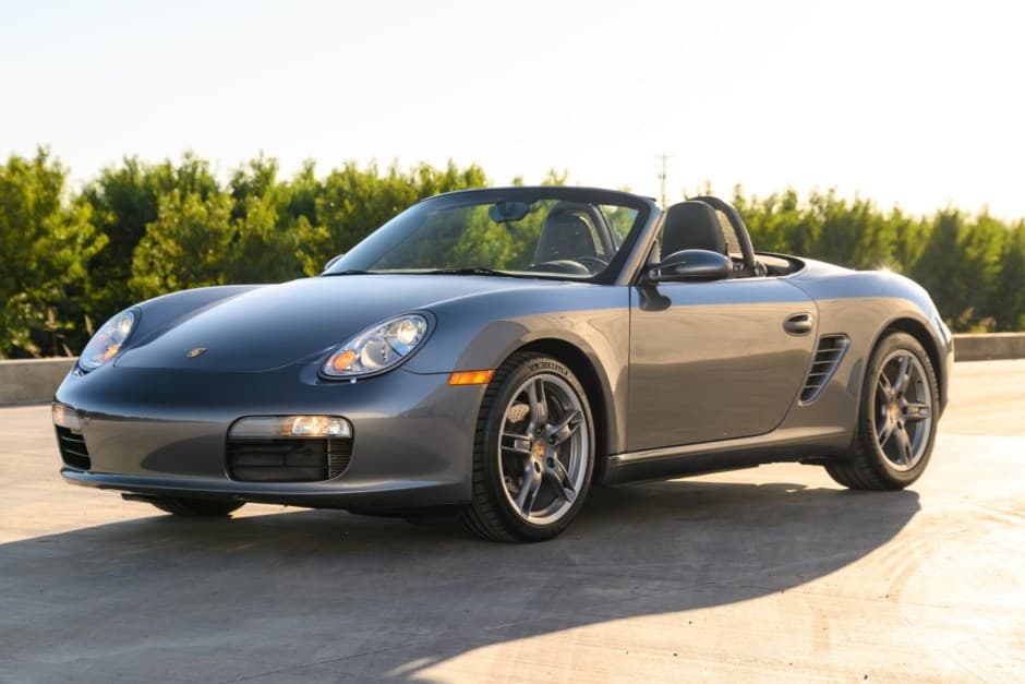 2007 Porsche 987 Boxster sold for $19,987