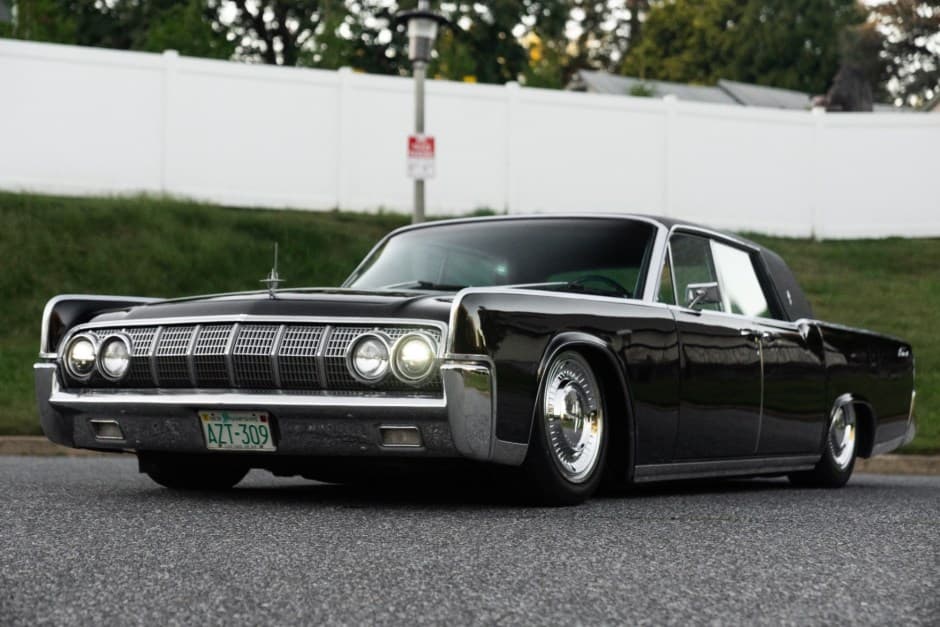 1964 Lincoln Continental (1961-1969) sold for $51,500