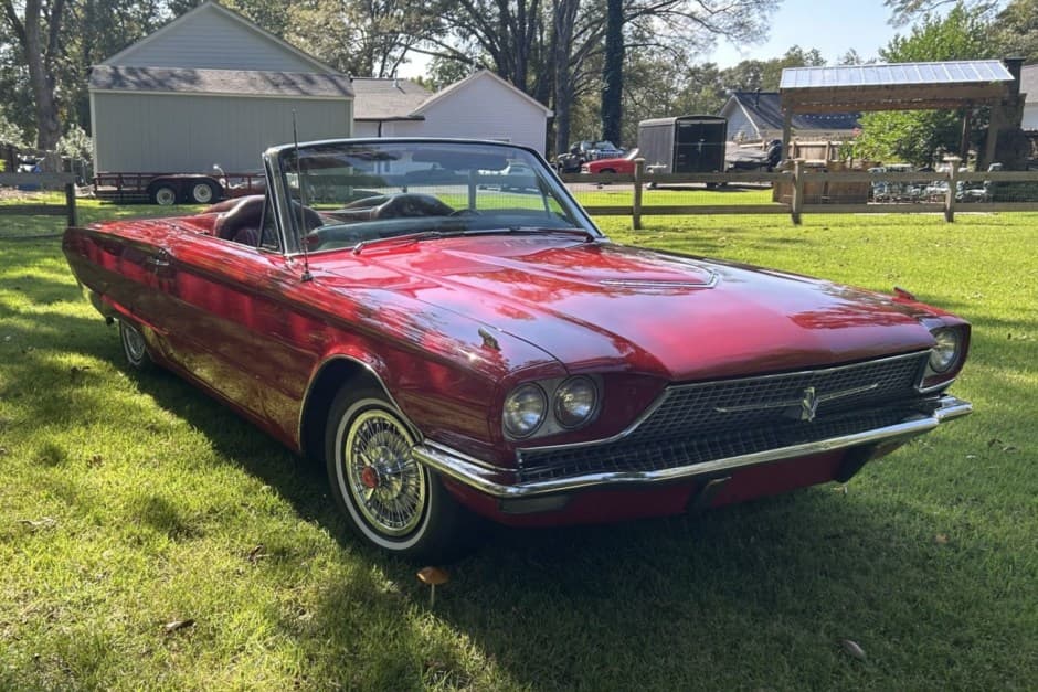 1966 Ford Thunderbird (1964-1966) sold for $19,501