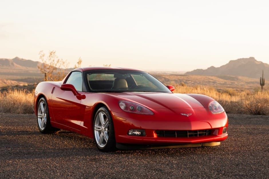 2008 Chevrolet Corvette C6 sold for $34,200