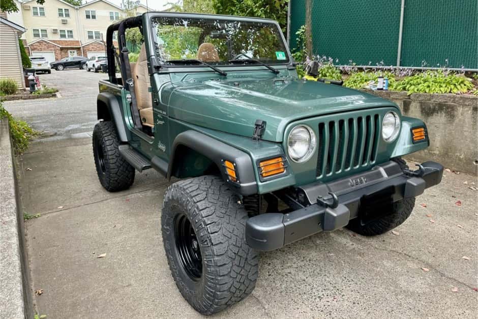 2000 Jeep Wrangler TJ (1997-2006) sold for $15,000