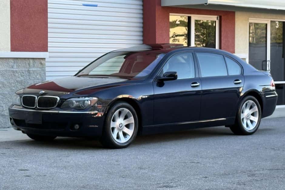 2006 BMW E65/E66 7-Series sold for $8,000