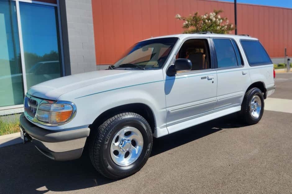 1996 Ford Explorer sold for $8,200