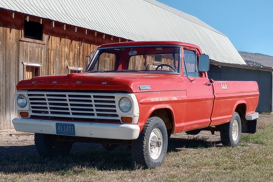 1967 Ford F-Series 1967-1972 sold for $9,600