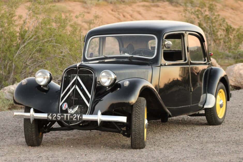 1954 Citroen Traction Avant sold for $9,554
