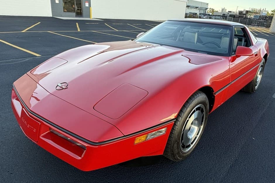 1985 Chevrolet Corvette C4 Coupe (1984-1991) sold for $14,000