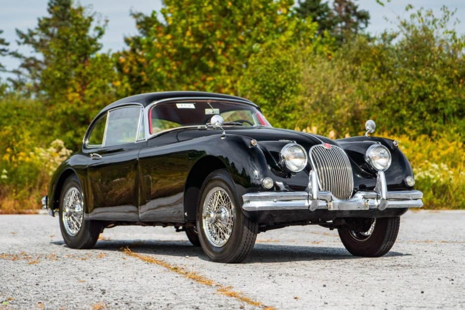 1958 Jaguar XK150 sold for $39,000
