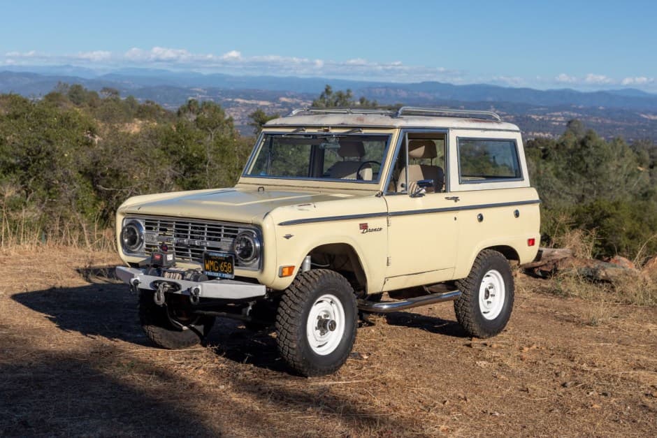 1968 Ford Bronco U13/U14/U15 1966-1977 sold for $76,000