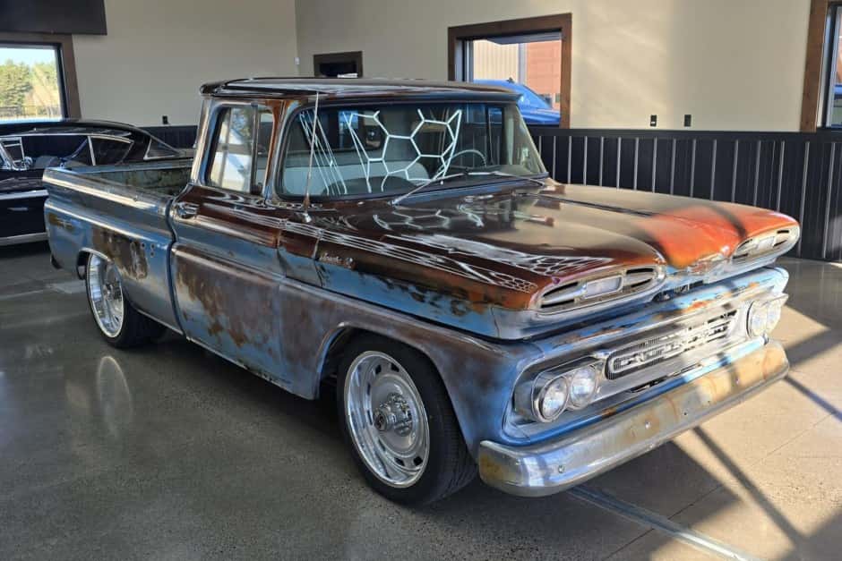 1961 Chevrolet C/K (1960-1966) sold for $28,000