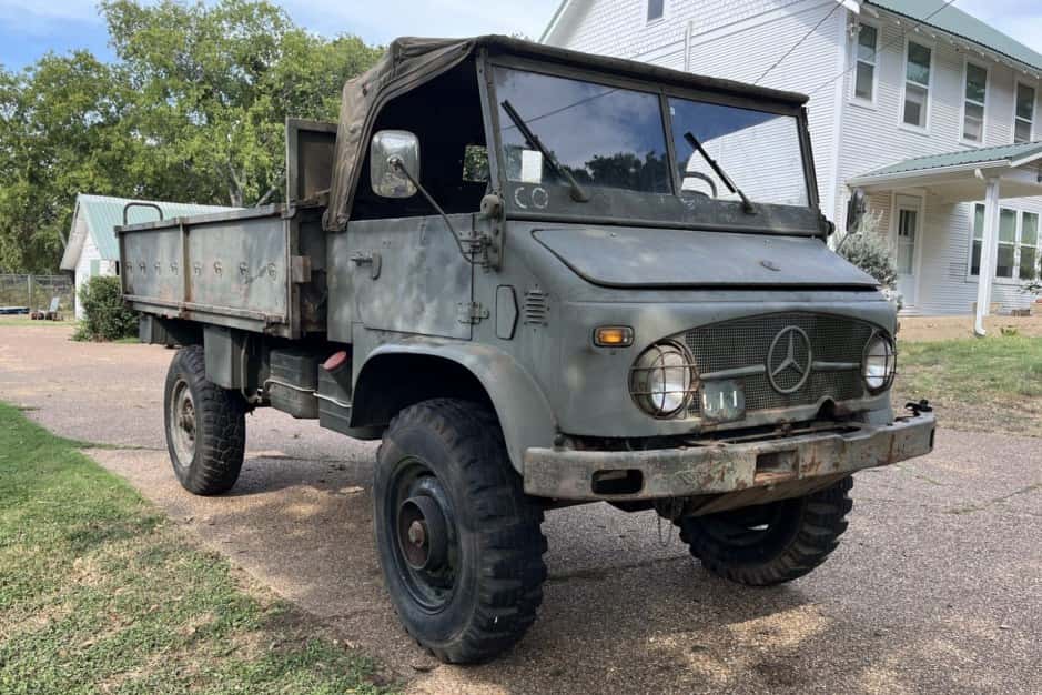 1968 Mercedes-Benz Unimog sold for $8,900