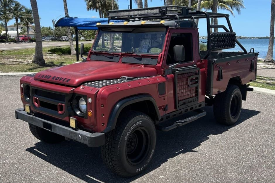 1994 Land Rover 110 / Defender 110 (Euro Spec) sold for $19,000