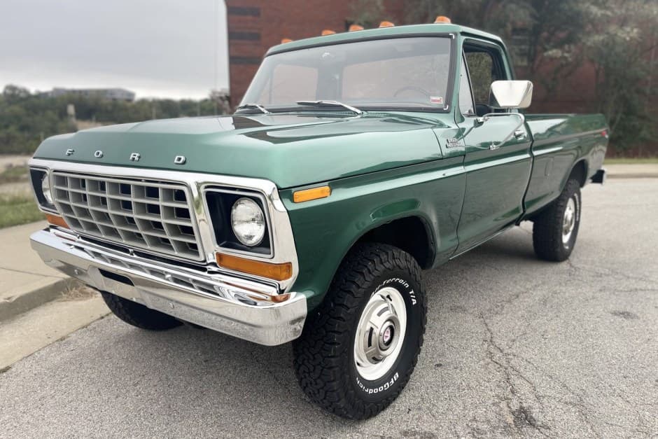 1978 Ford F-Series 1973-1979 sold for $25,250