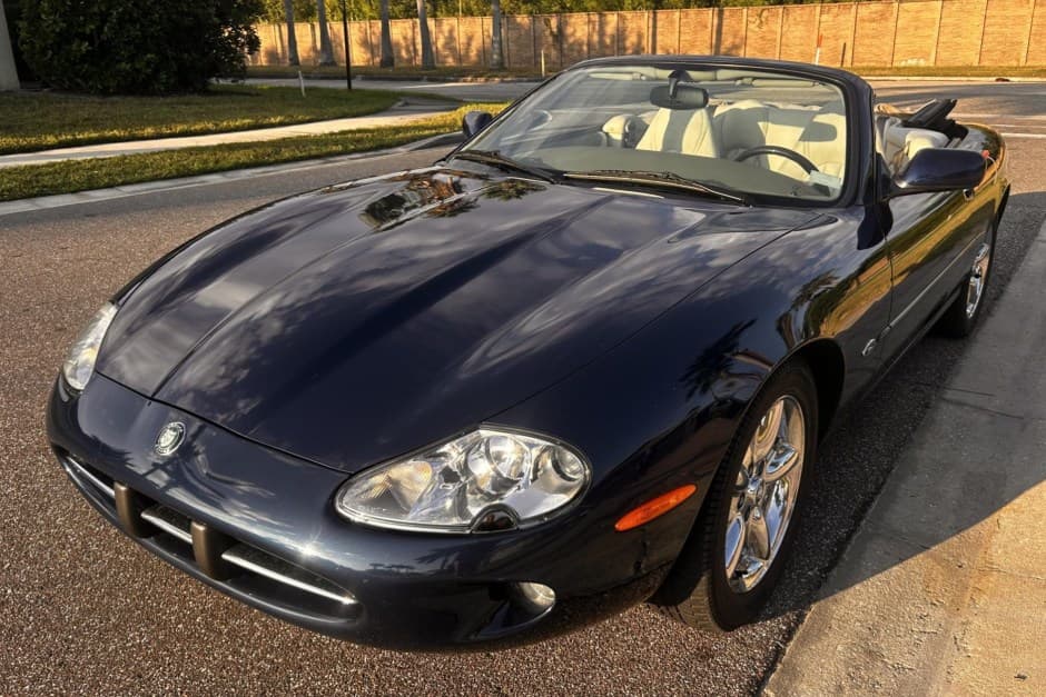 1999 Jaguar XK8 sold for $14,500