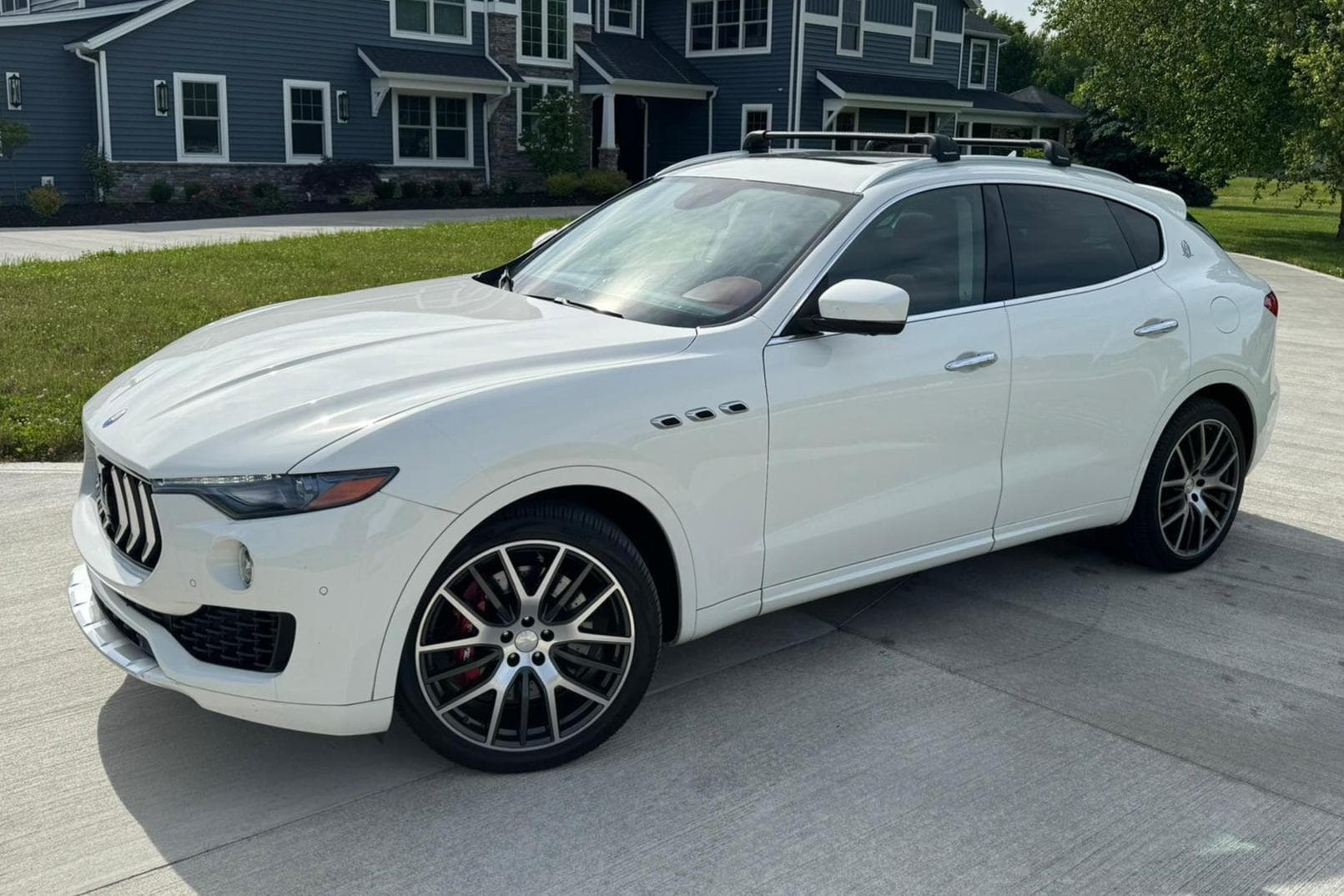 2017 Maserati Levante sold for $18,000