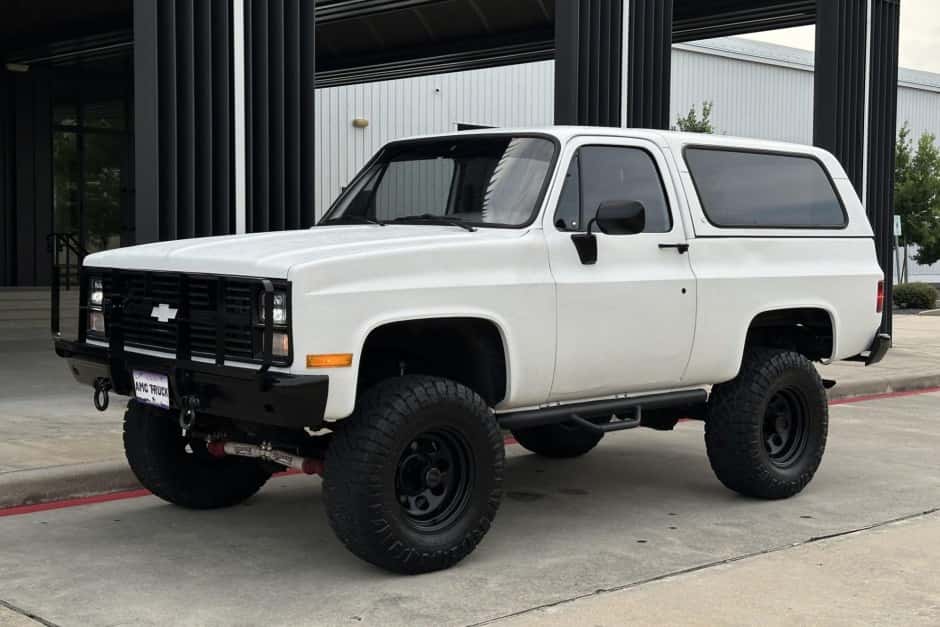 1985 Chevrolet K5 Blazer 1973-1991 sold for $17,350