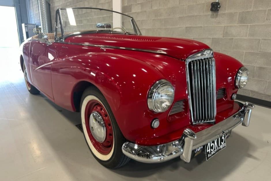 1953 Sunbeam Alpine sold for $24,250