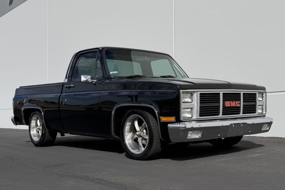 1984 GMC C/K 1973-1991 sold for $13,500