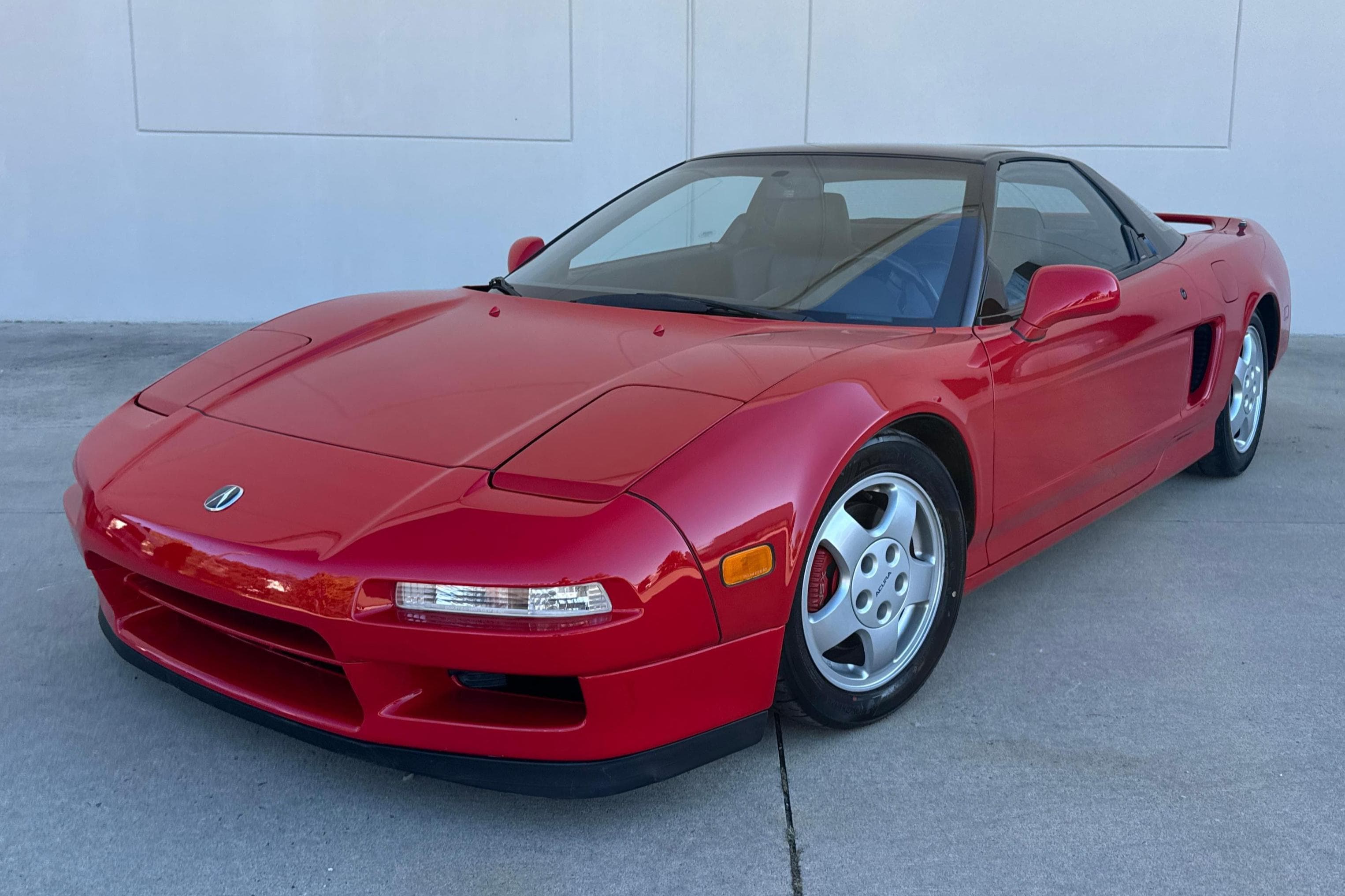 1991 Acura NSX sold for $105,555