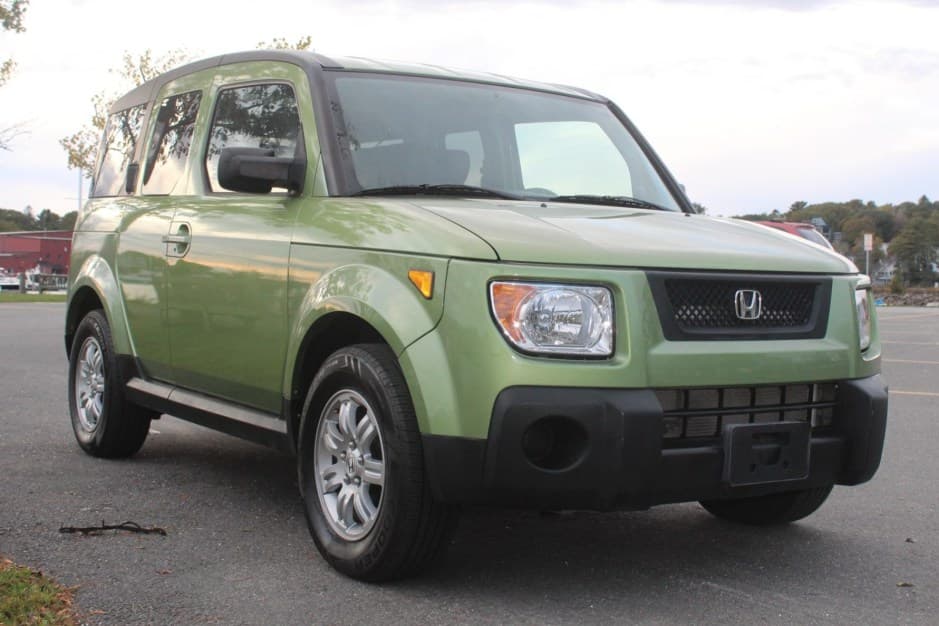2006 Honda Element sold for $15,500