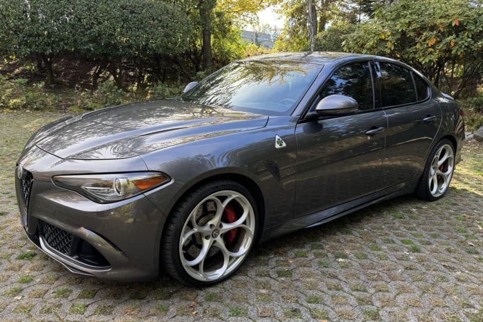 2018 Alfa Romeo 952 Series Giulia sold for $25,000