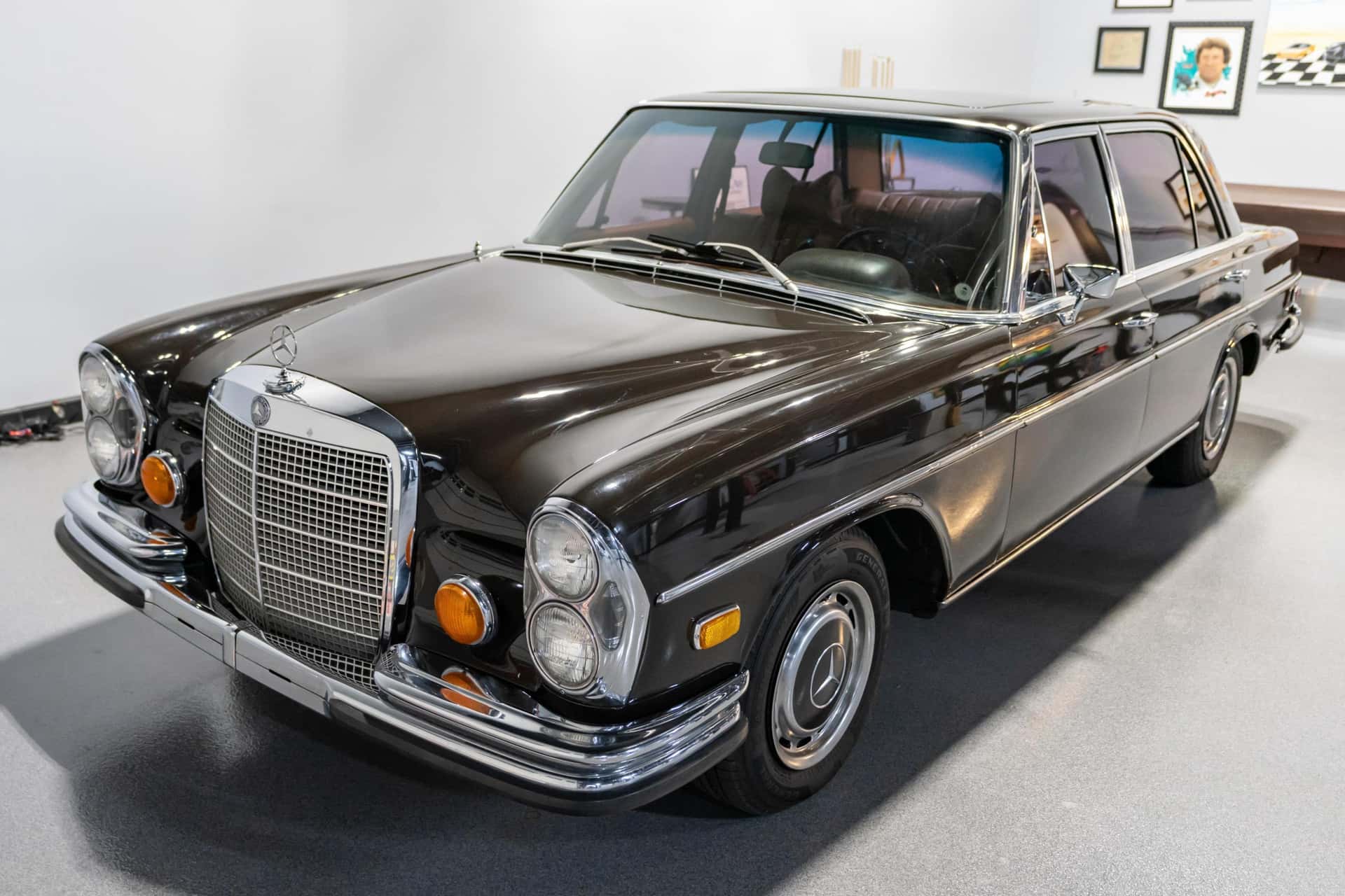 1973 Mercedes-Benz S-Class sold for $13,500
