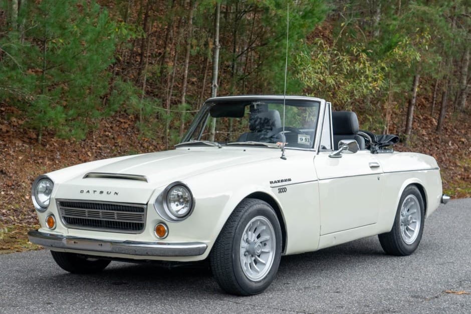 1968 Datsun Roadster sold for $15,250