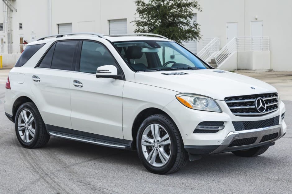 2013 Mercedes-Benz M-Class & GLE-Class sold for $9,700