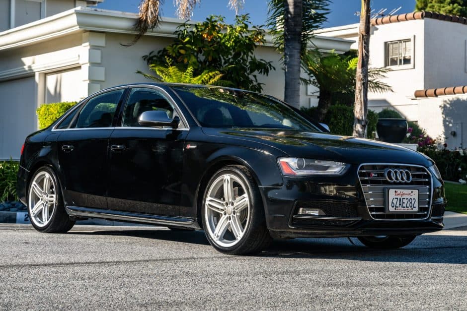 2013 Audi B8 S4 sold for $23,500
