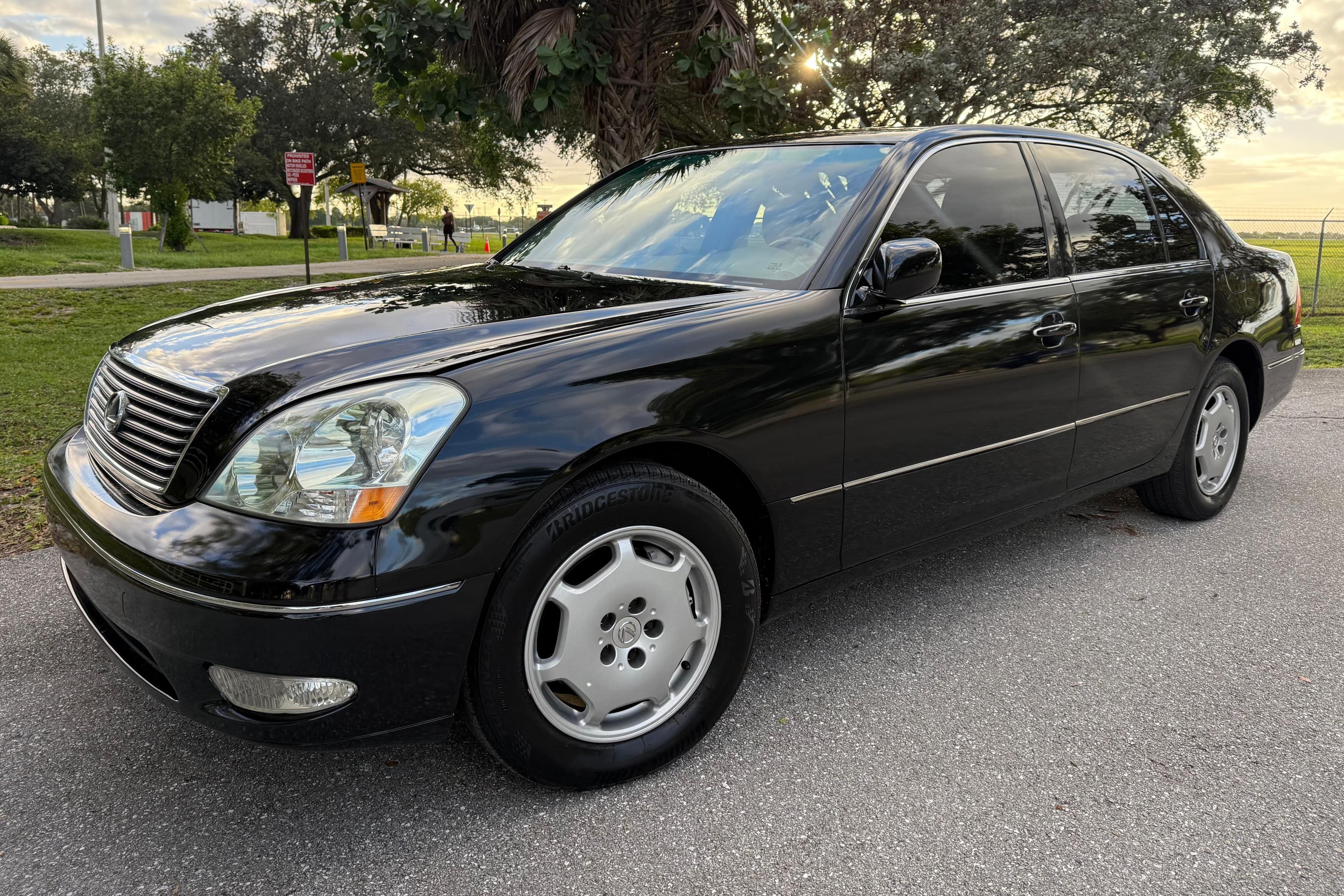 2001 Lexus LS sold for $8,000