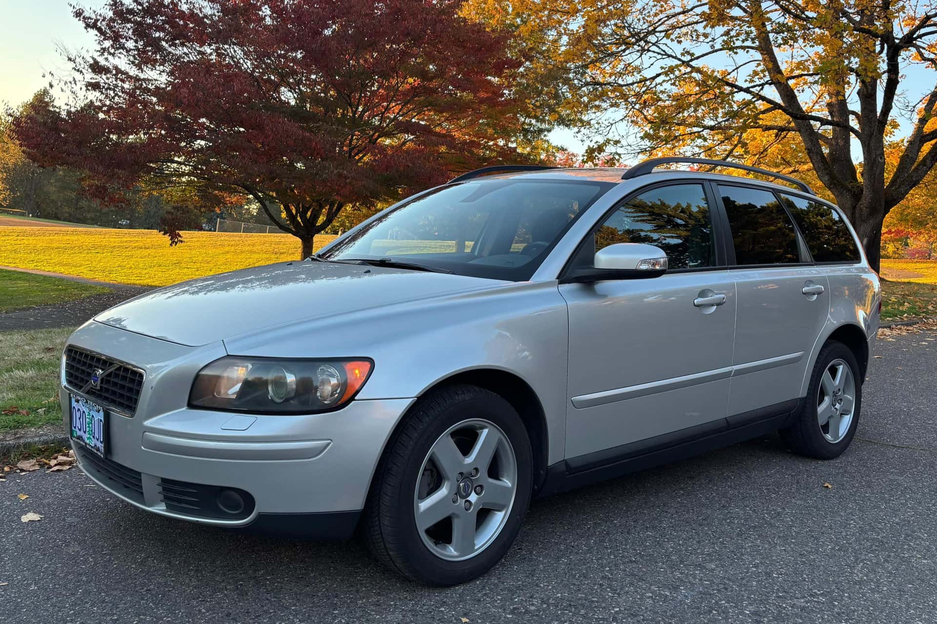 2007 Volvo V50 sold for $5,200