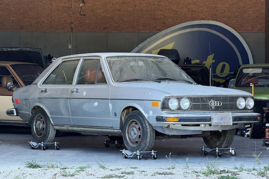 1977 Audi B1 Fox & 80 sold for $350