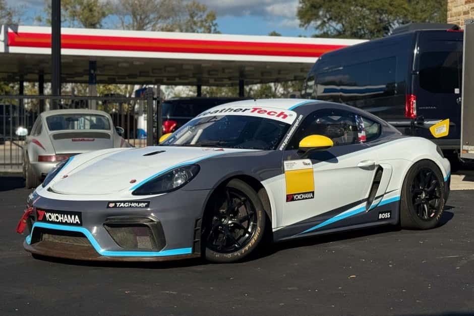 2020 Porsche Cayman GT4 sold for $143,000