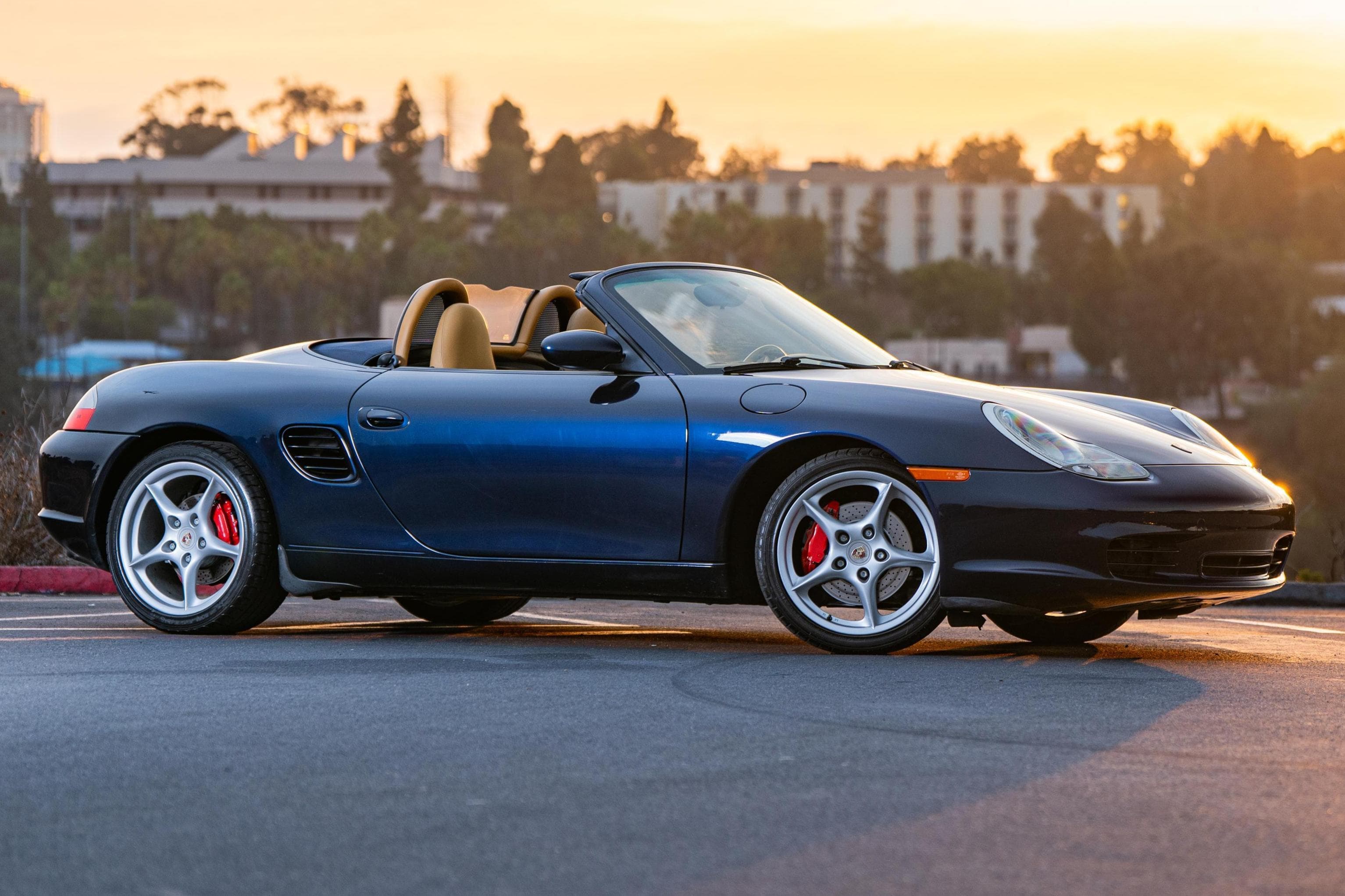 2003 Porsche 986 Boxster sold for $20,750