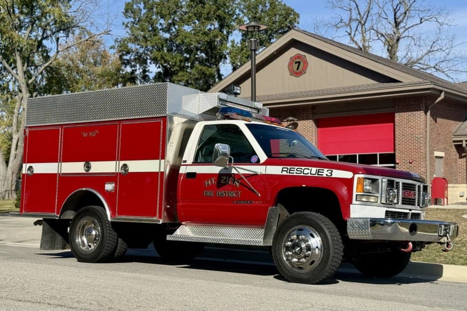 1993 GMC Sierra (GMT400 1988-2002) sold for $18,500