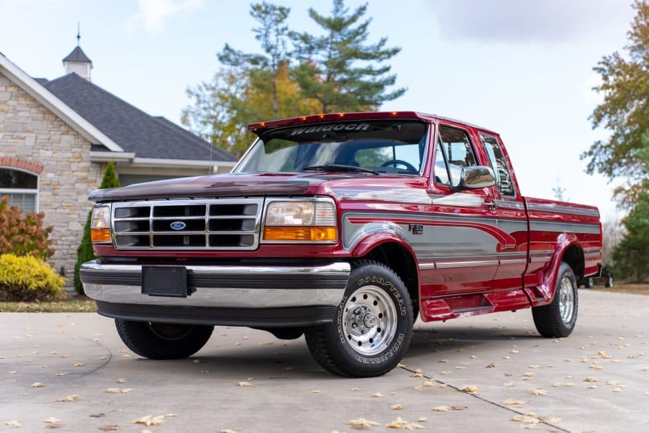 1995 Ford F-Series 1992-1997 sold for $19,080