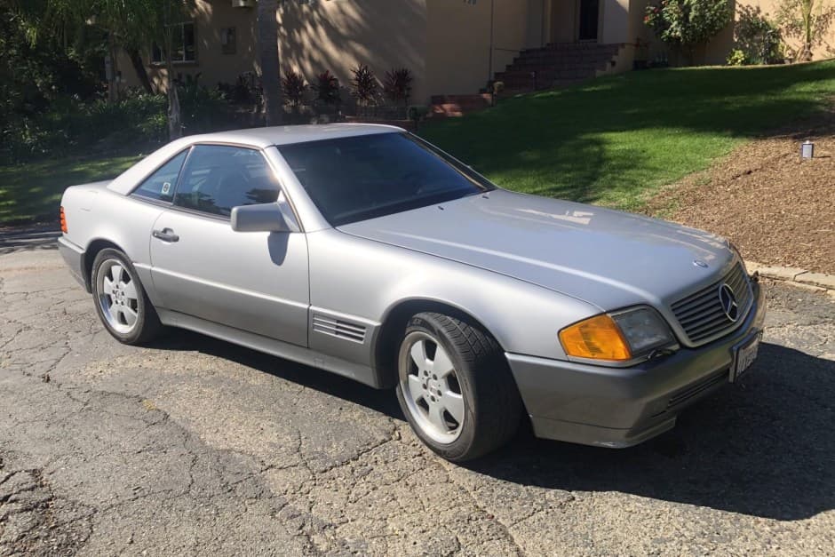 1991 Mercedes-Benz R129 SL sold for $5,600