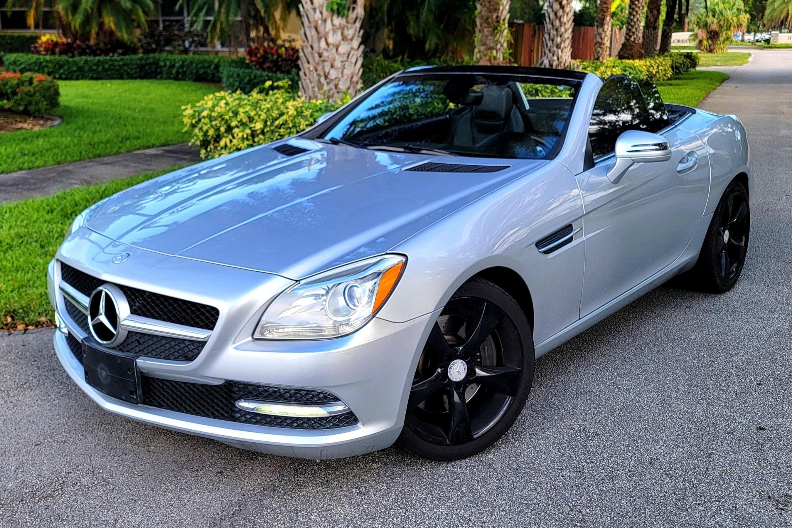 2012 Mercedes-Benz SLK-Class sold for $6,200