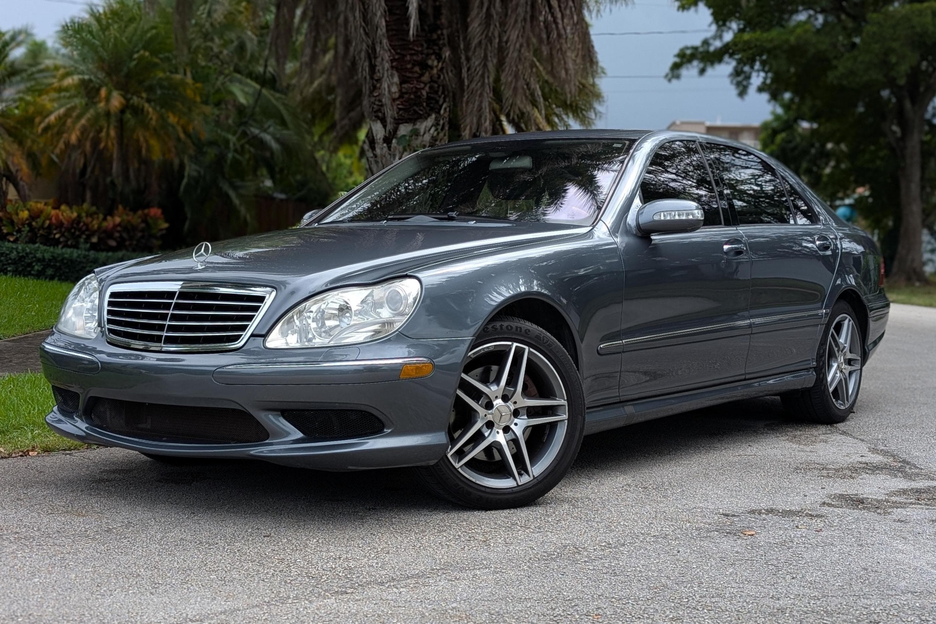 2005 Mercedes-Benz S-Class sold for $5,900