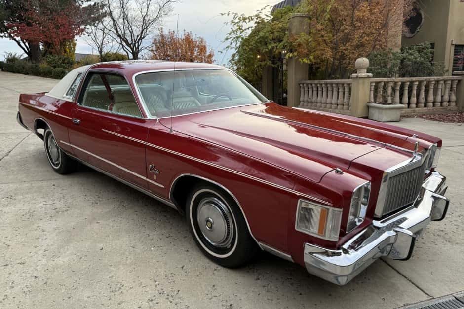 1979 Chrysler Cordoba sold for $9,100