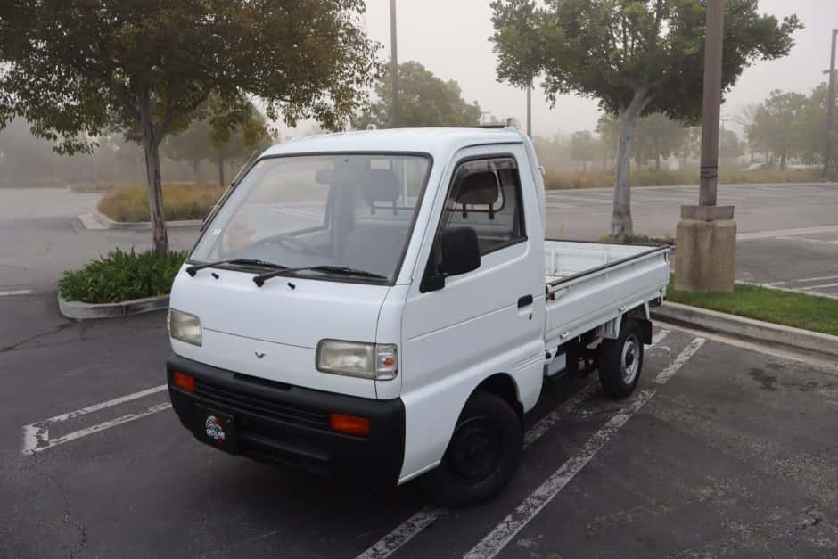 1994 Suzuki Carry sold for $4,500