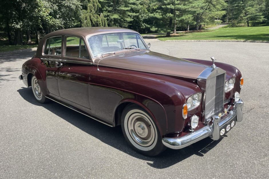 1963 Rolls-Royce Silver Cloud & Phantom V sold for $37,250